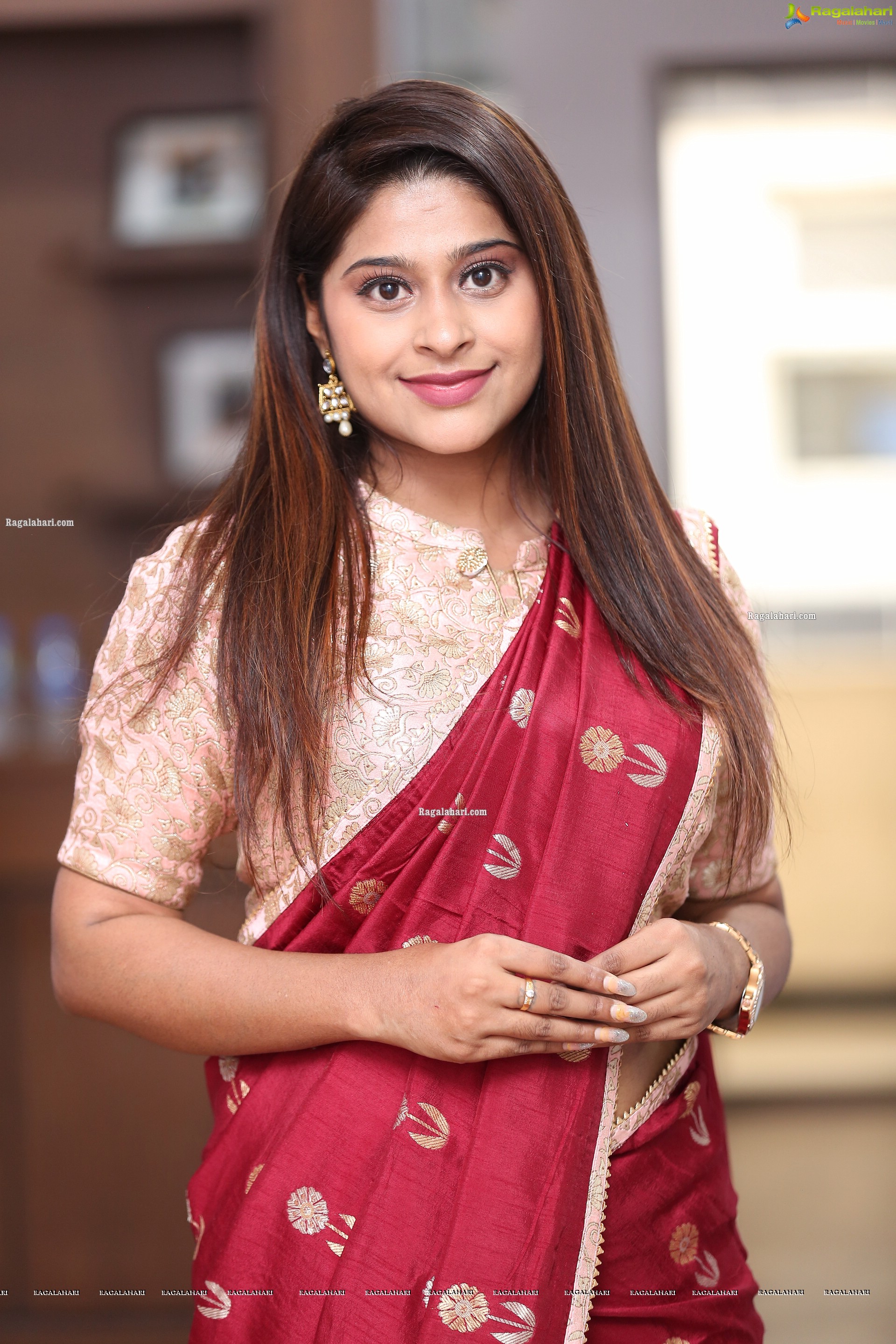 Shravani Varma in Red Saree, HD Photo Gallery