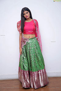 Sindhu Manthri in Green and Pink Lehenga Choli