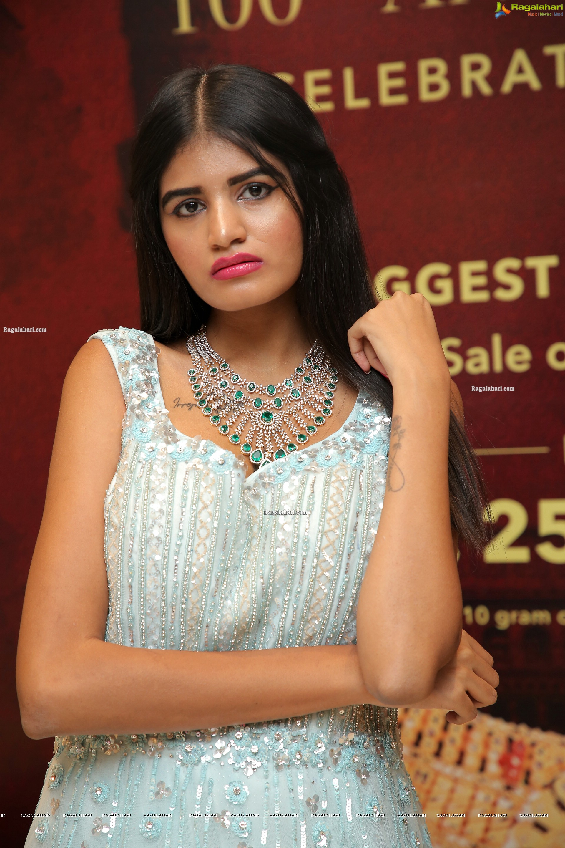 Sindhu Manthri Showcases a Collection of Tibarumal Jewellers' Bridal Jewellery, HD Photo Gallery
