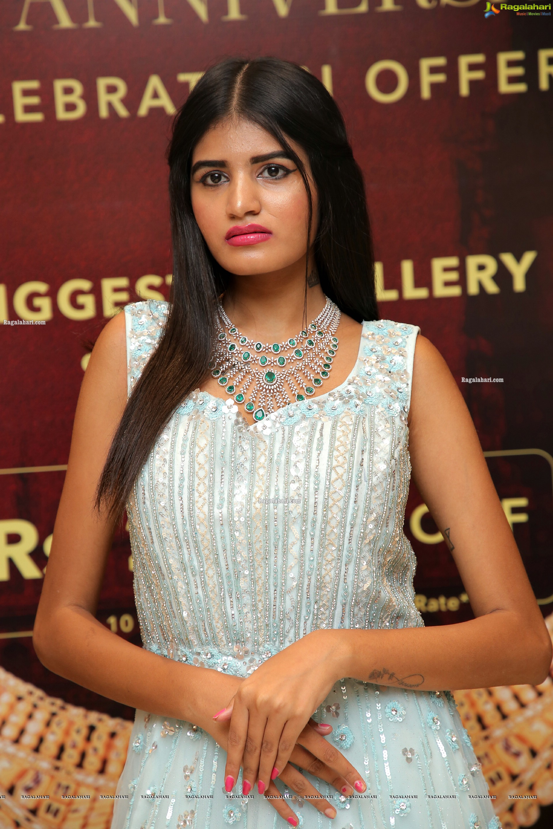 Sindhu Manthri Showcases a Collection of Tibarumal Jewellers' Bridal Jewellery, HD Photo Gallery