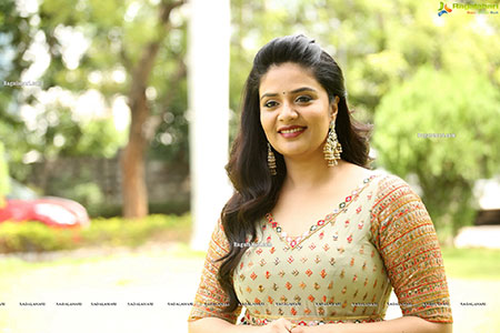 Sreemukhi HD Stills at Crazy Uncles Movie Song Launch