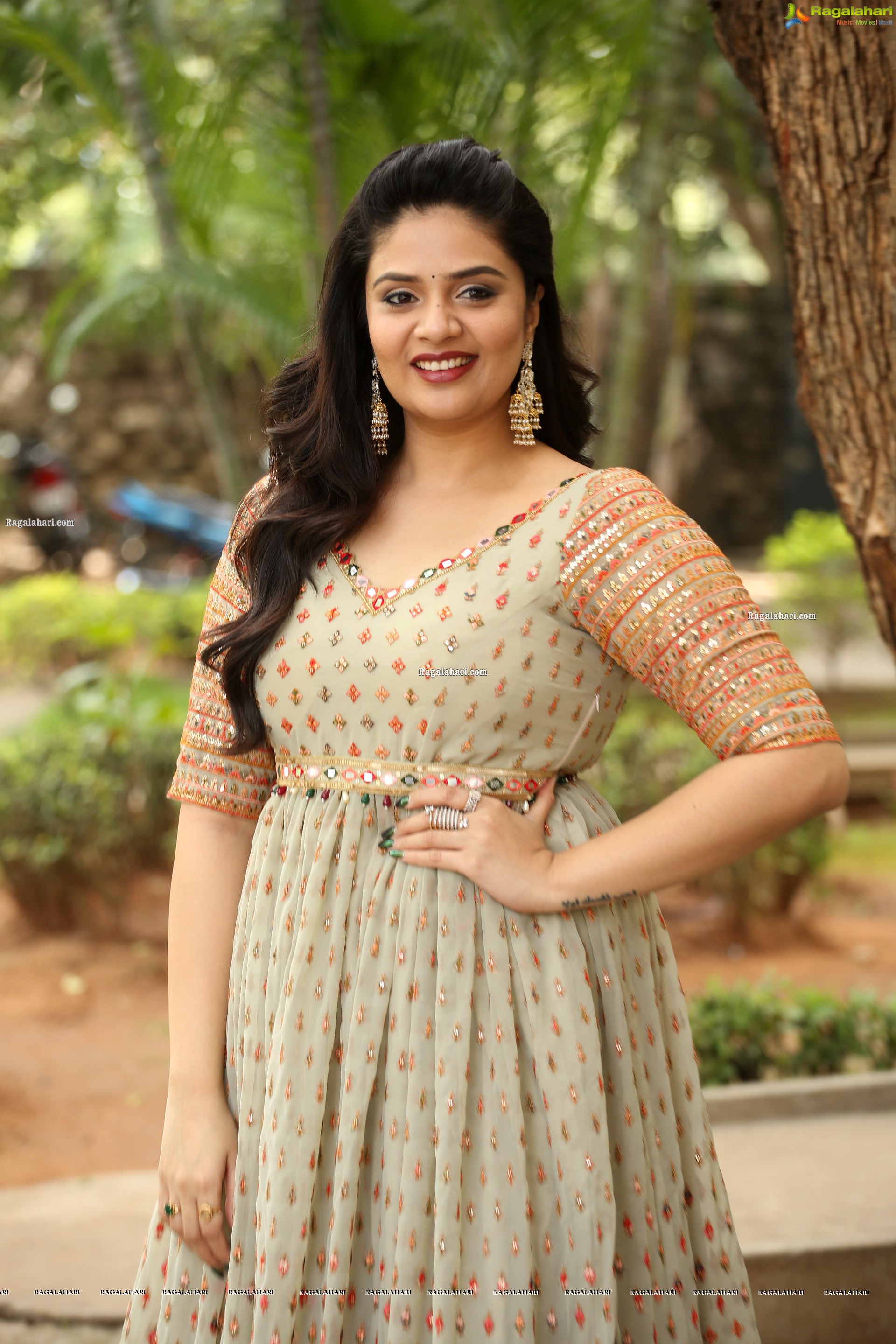 Sreemukhi at Crazy Uncles Movie Song Launch, HD Photo Gallery