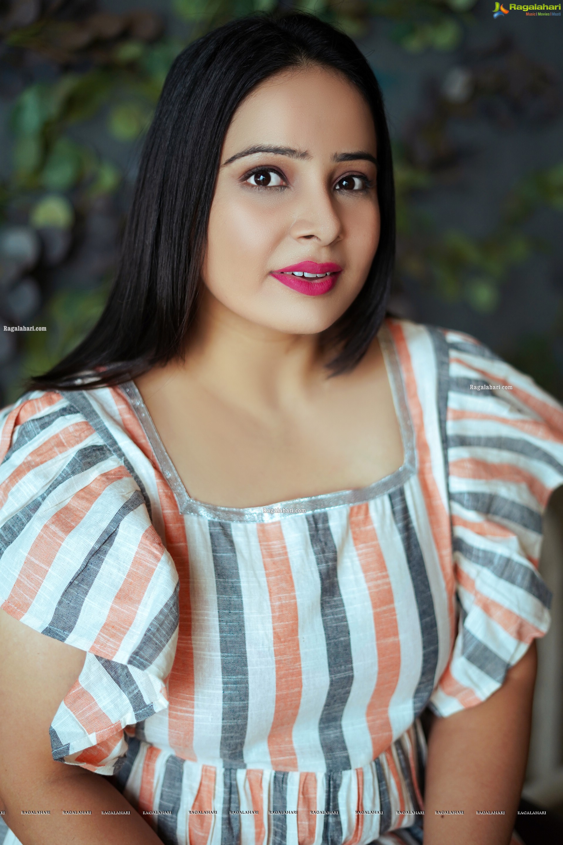 Surabhi Tiwari Latest Photoshoot Stills, HD Gallery