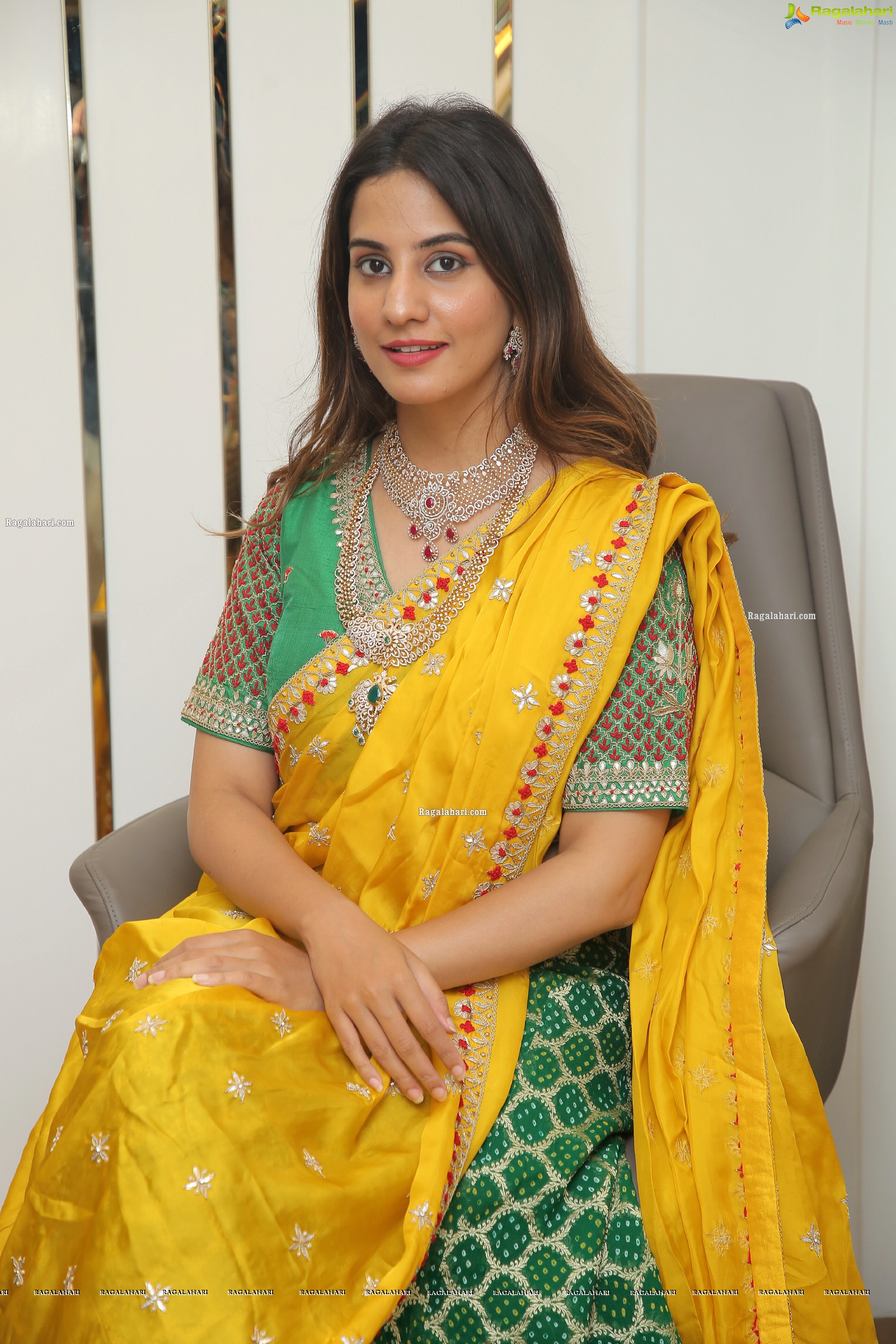 Tejal Tammali Showcases a Collection of Shivraj Laxmichand Jain Jewellers', HD Stills