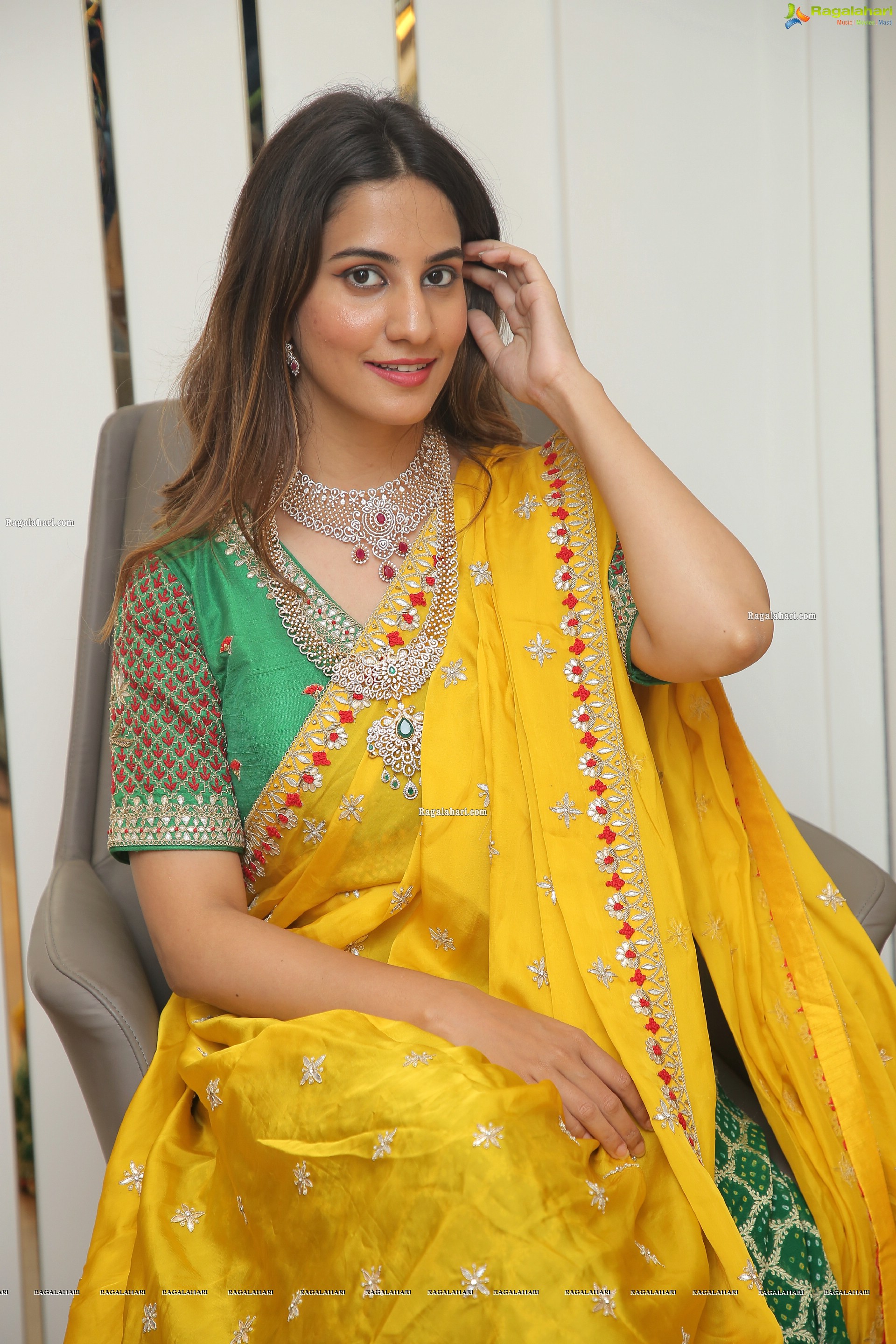 Tejal Tammali Showcases a Collection of Shivraj Laxmichand Jain Jewellers', HD Stills