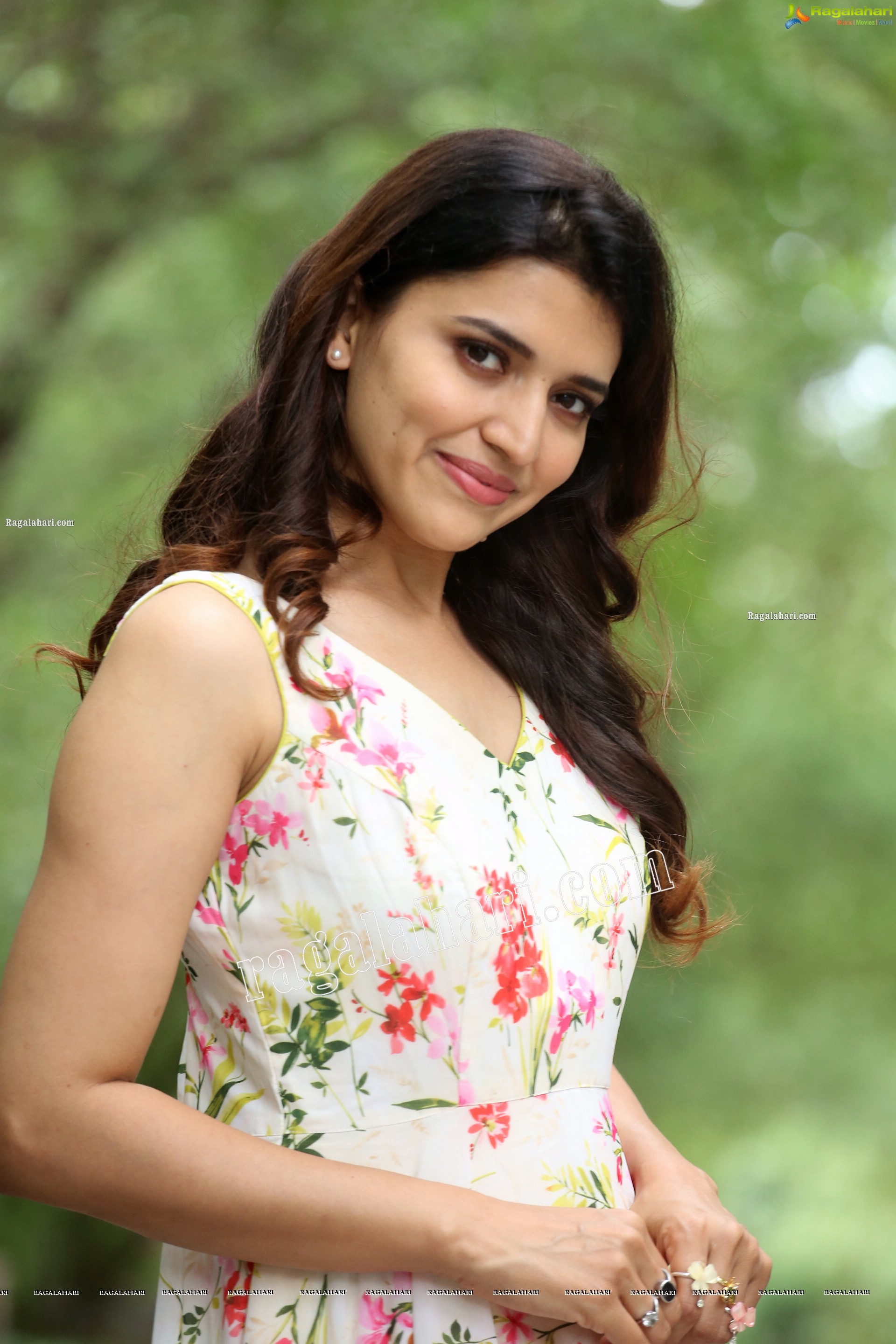 Chitra Shukla in White Floral Dress, Exclusive Photoshoot