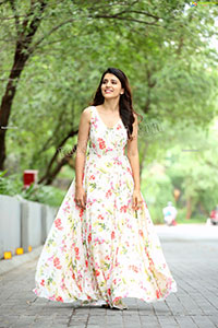 Chitra Shukla in White Floral Dress Exclusive Shoot