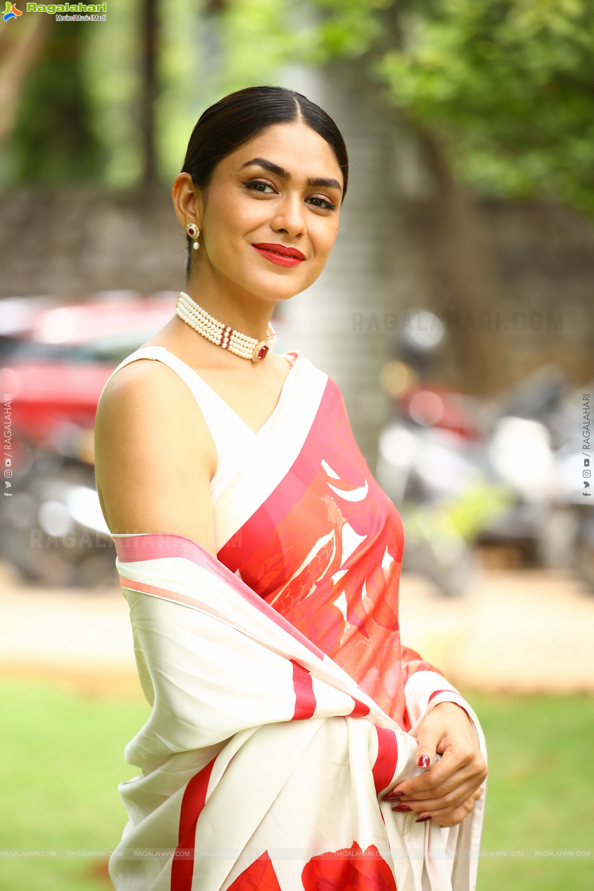 Mrunal Thakur at Sita Ramam Movie Song Launch, HD Photo Gallery