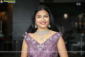 Priya Inturu Poses With Jewellery