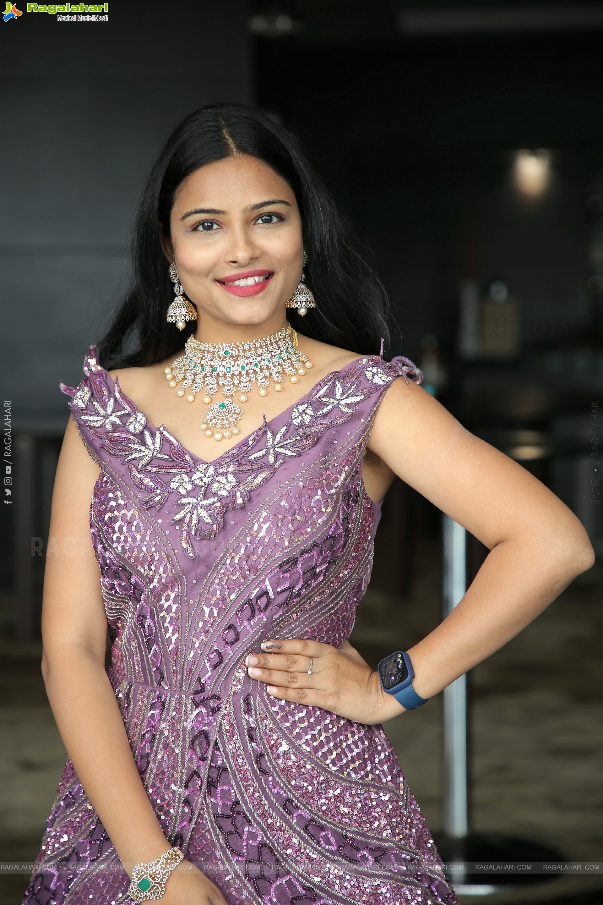 Priya Inturu Poses With Jewellery, HD Photo Gallery