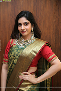 Actress Sandra Suhasini Jaichandran Stills