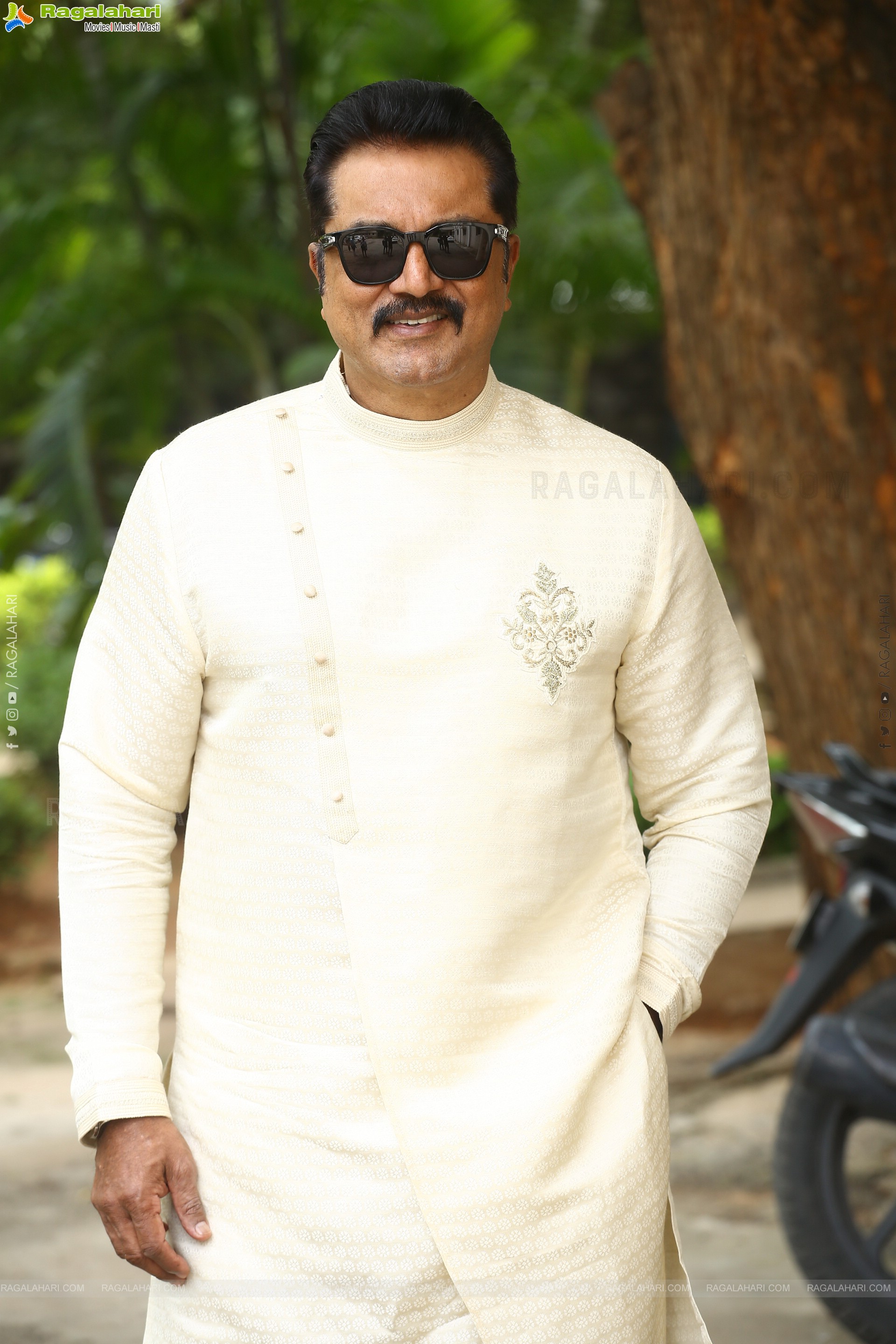 Actor Sarath Kumar at Parampara 2 Web Series Interview, HD Photo Gallery