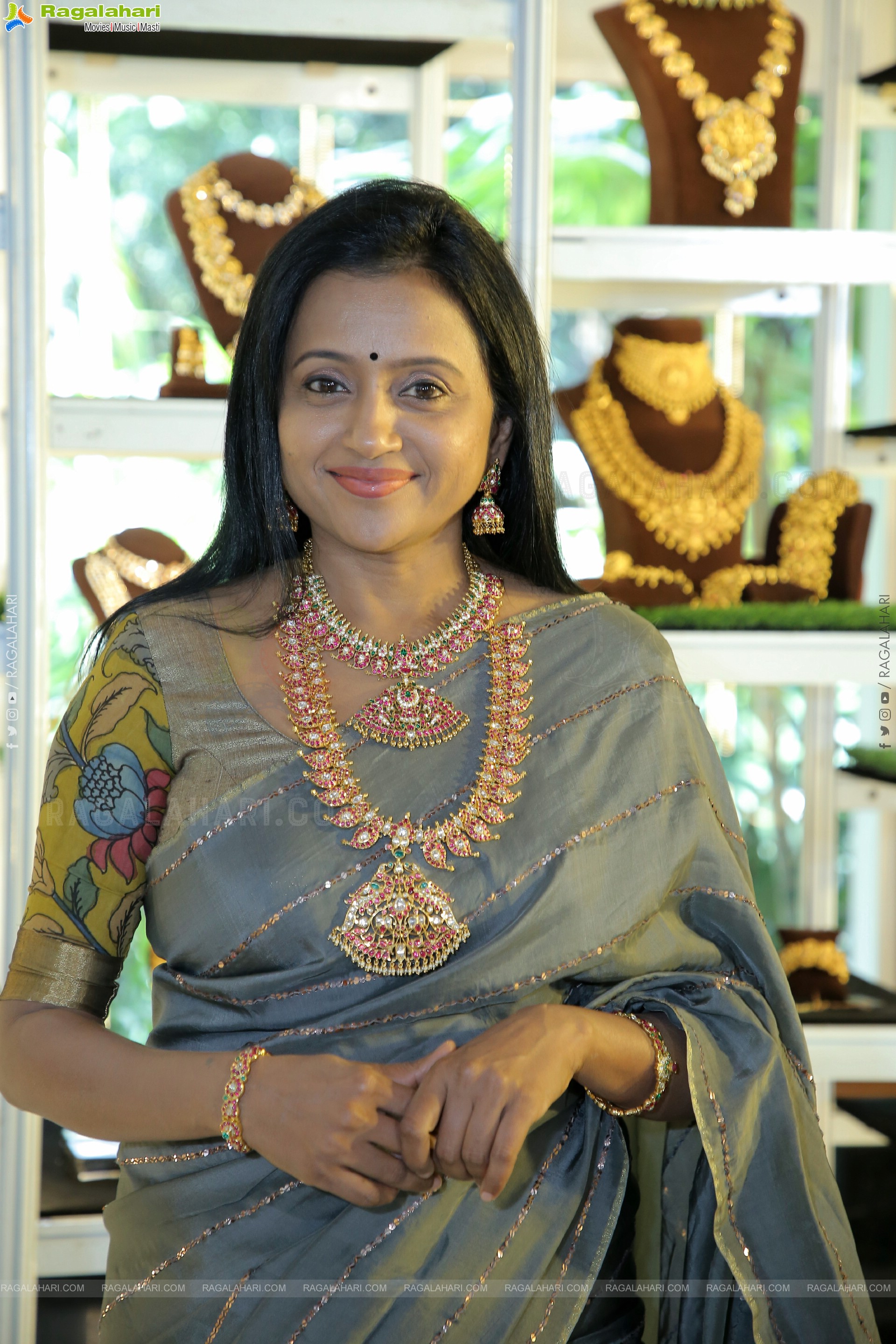 Suma Kanakala Stills at C. Krishnaiah Chetty Group Of Jewellers' Jewellery Exhibition