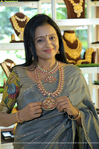 Suma Kanakala at C. Krishnaiah Chetty Jewellery