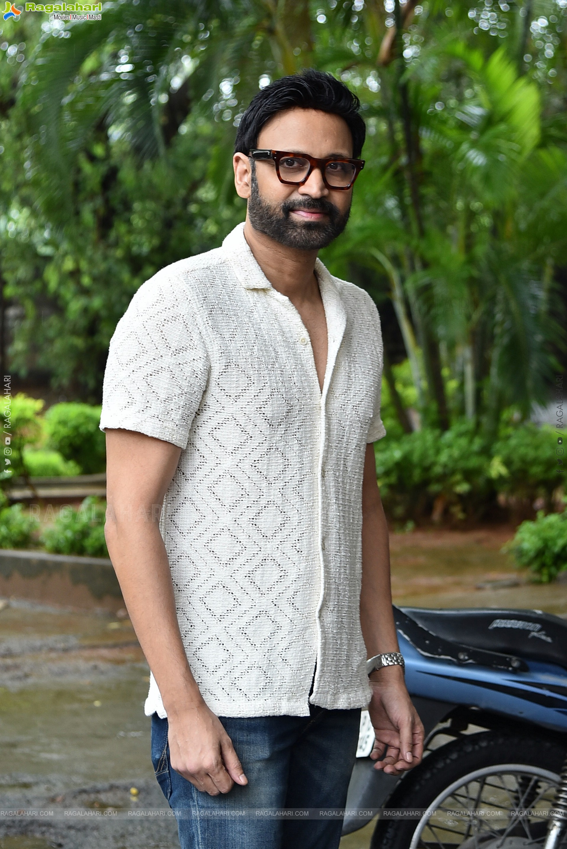 Sumanth at Sita Ramam Movie Interview, HD Photo Gallery