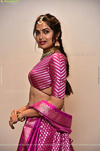 Divi Vadthya at Rudrangi Pre Release Event, HD Gallery