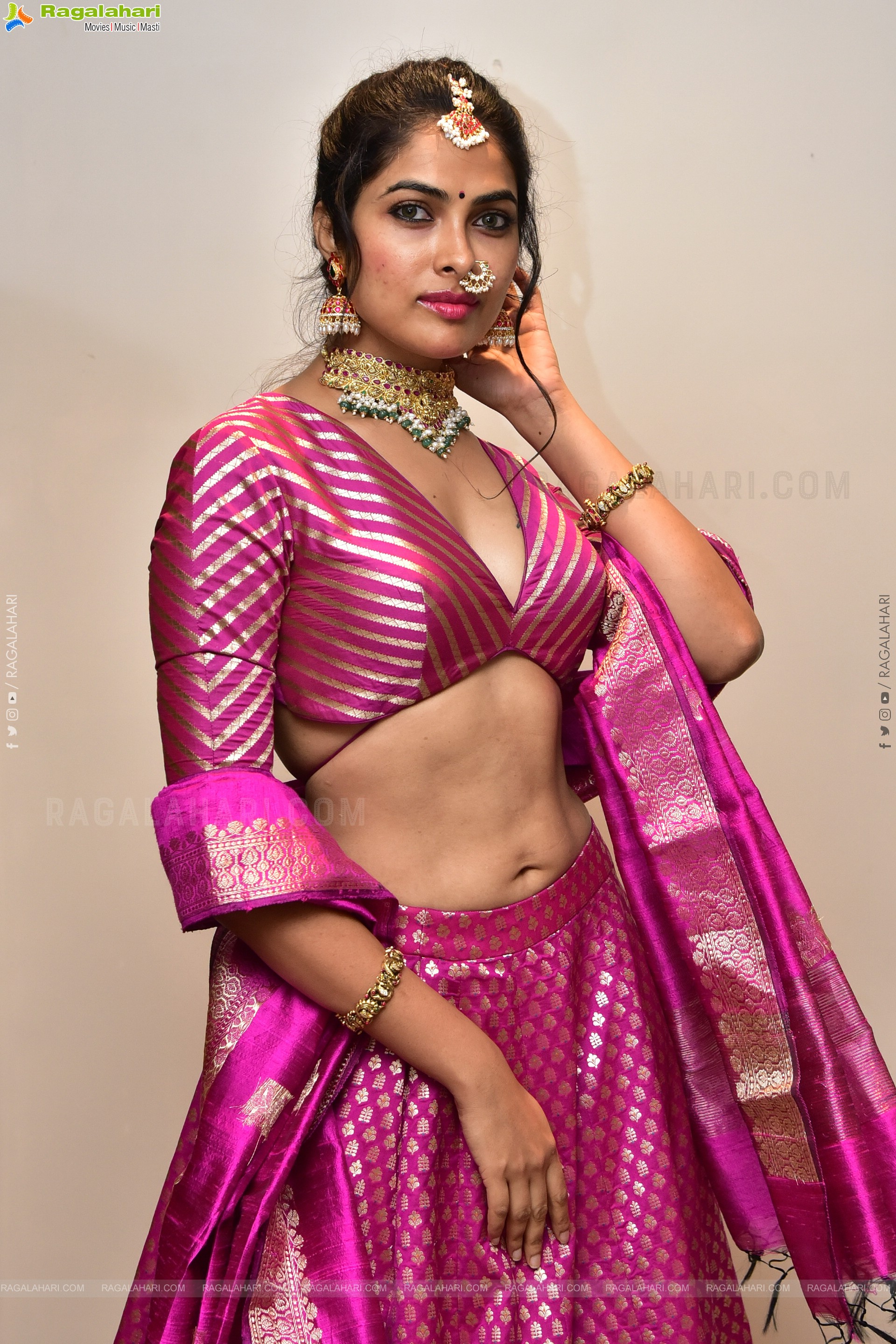 Divi Vadthya at Rudrangi Pre Release Event, HD Gallery