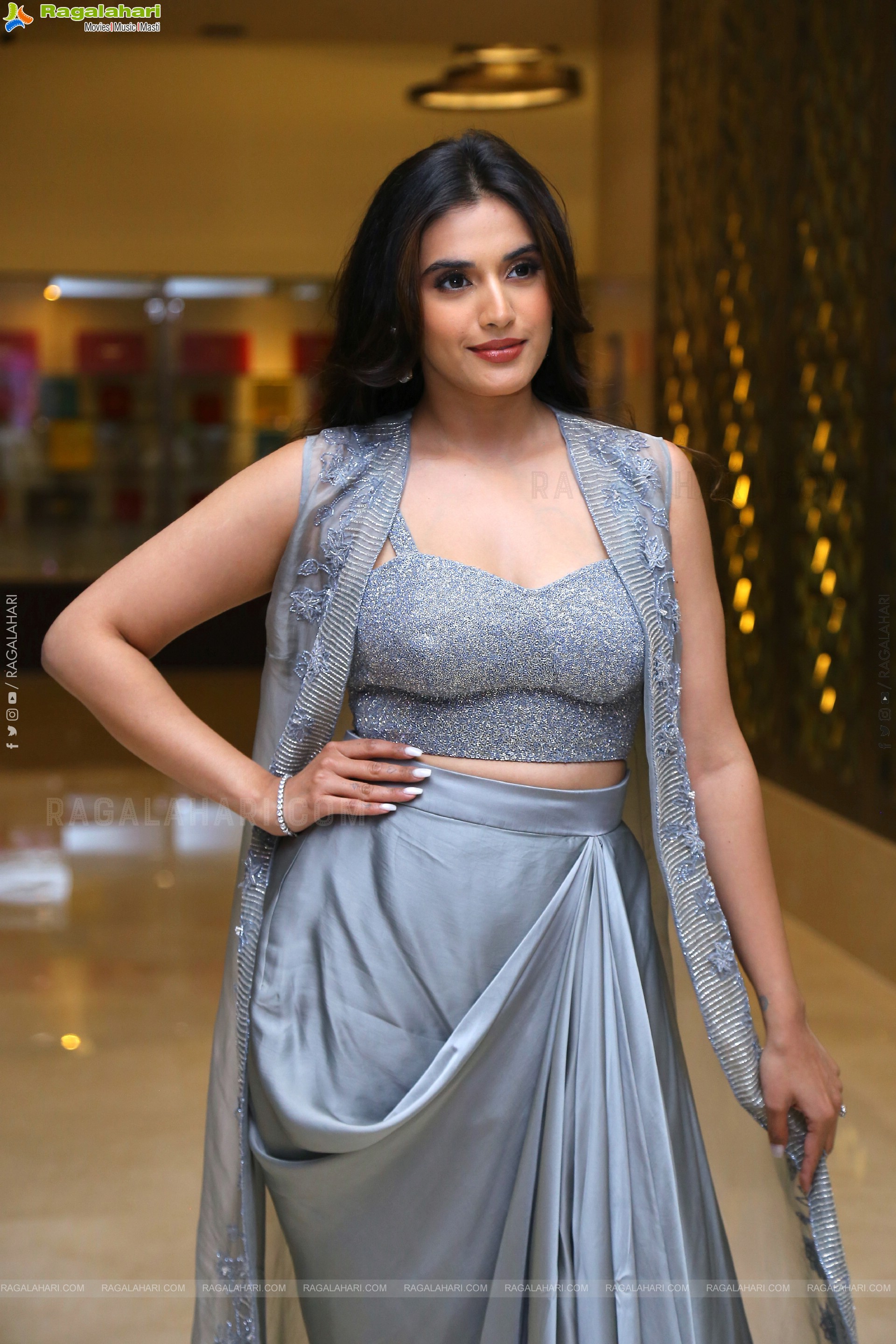 Divyansha Kaushik at Takkar Prerelease Event, HD Gallery