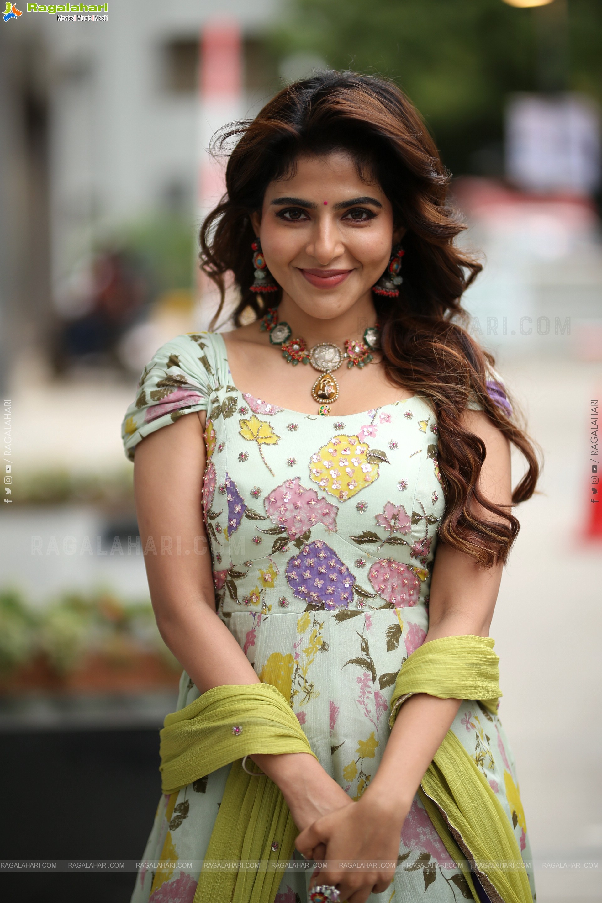 Iswarya Menon at Spy Trailer Launch Event, HD Gallery