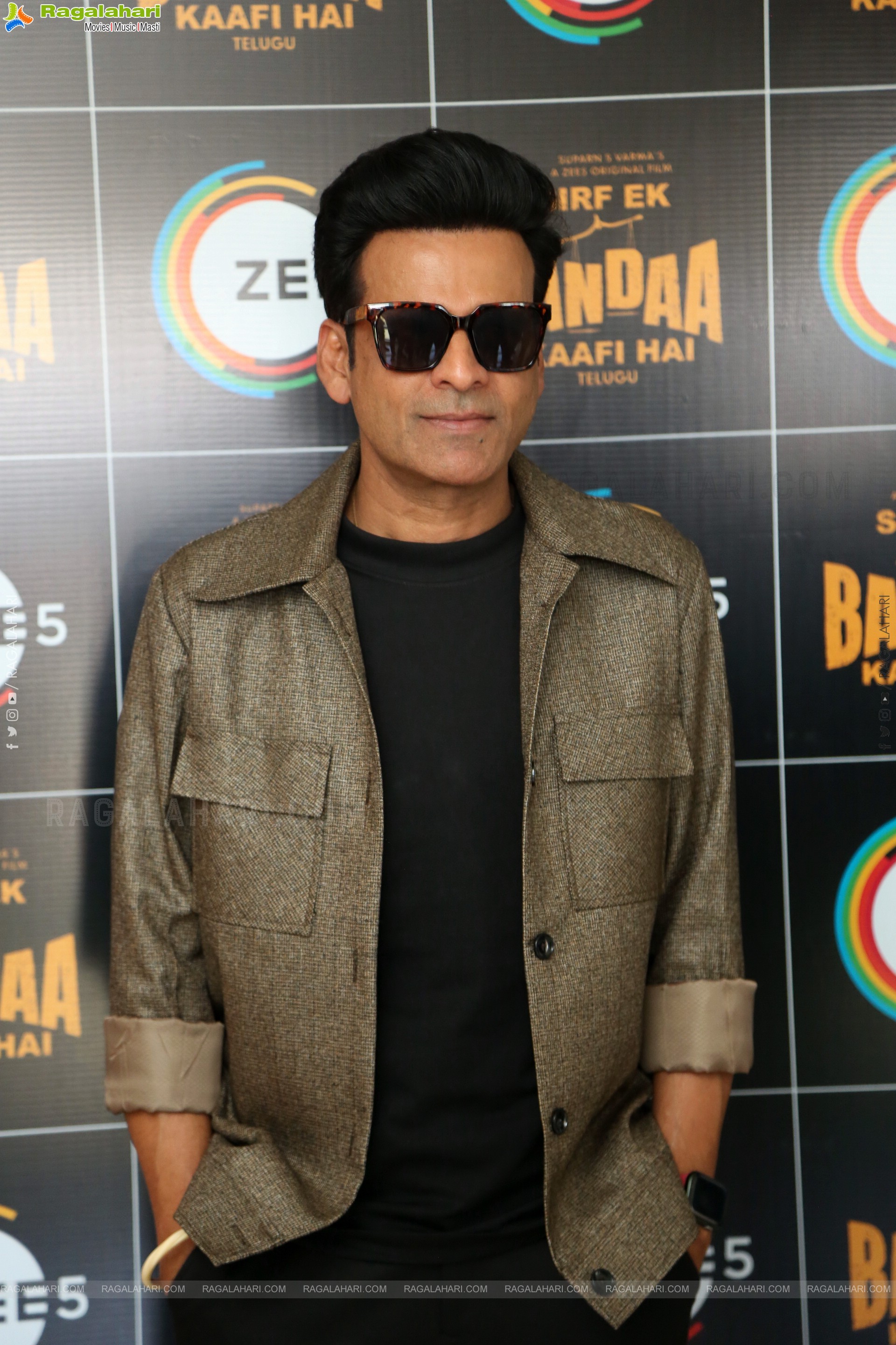 Manoj Bajpayee at Sirf Ek Bandaa Kaafi Hai Pressmeet, HD Gallery