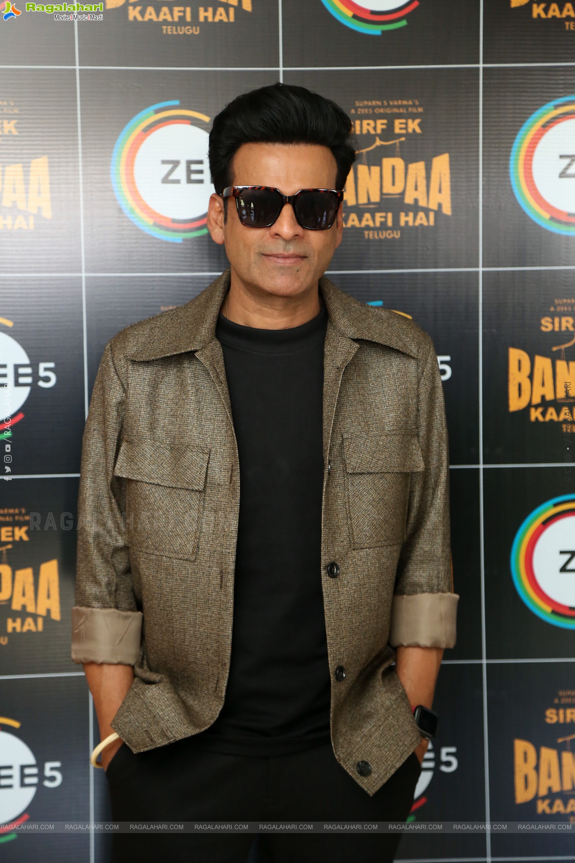 Manoj Bajpayee at Sirf Ek Bandaa Kaafi Hai Pressmeet, HD Gallery