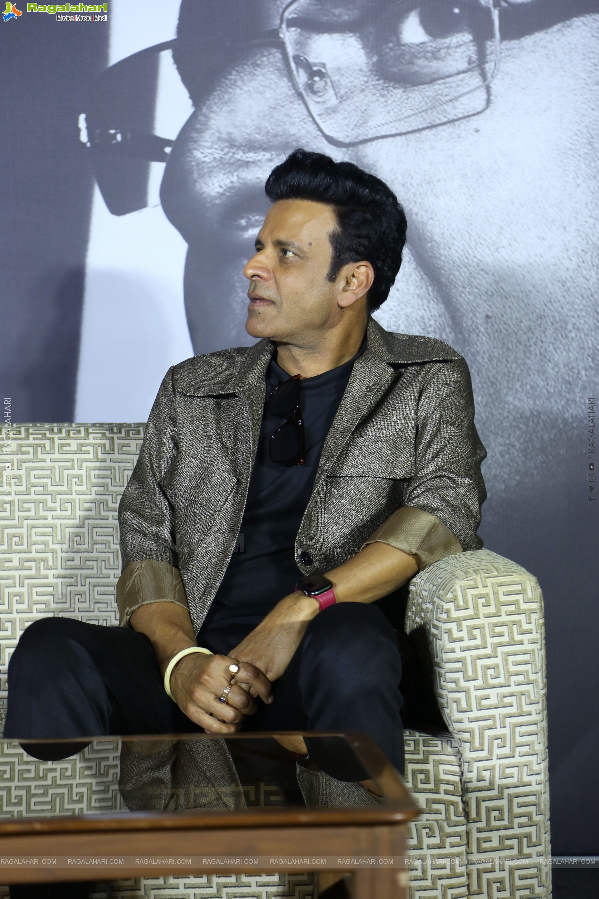 Manoj Bajpayee at Sirf Ek Bandaa Kaafi Hai Pressmeet, HD Gallery