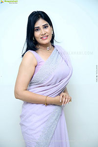 Actress Priya at Kutra Movie Pressmeet, HD Gallery