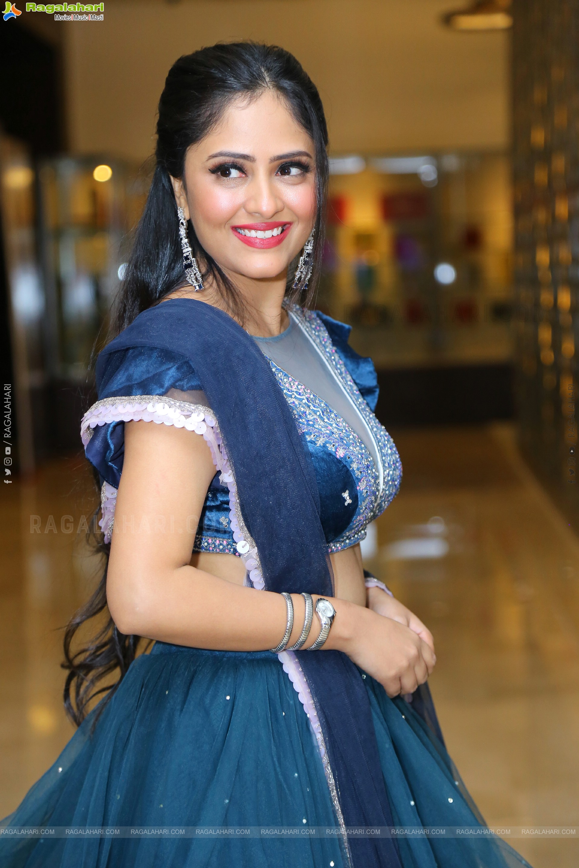 Sanya Thakur at Spy Pre Release Event, HD Gallery