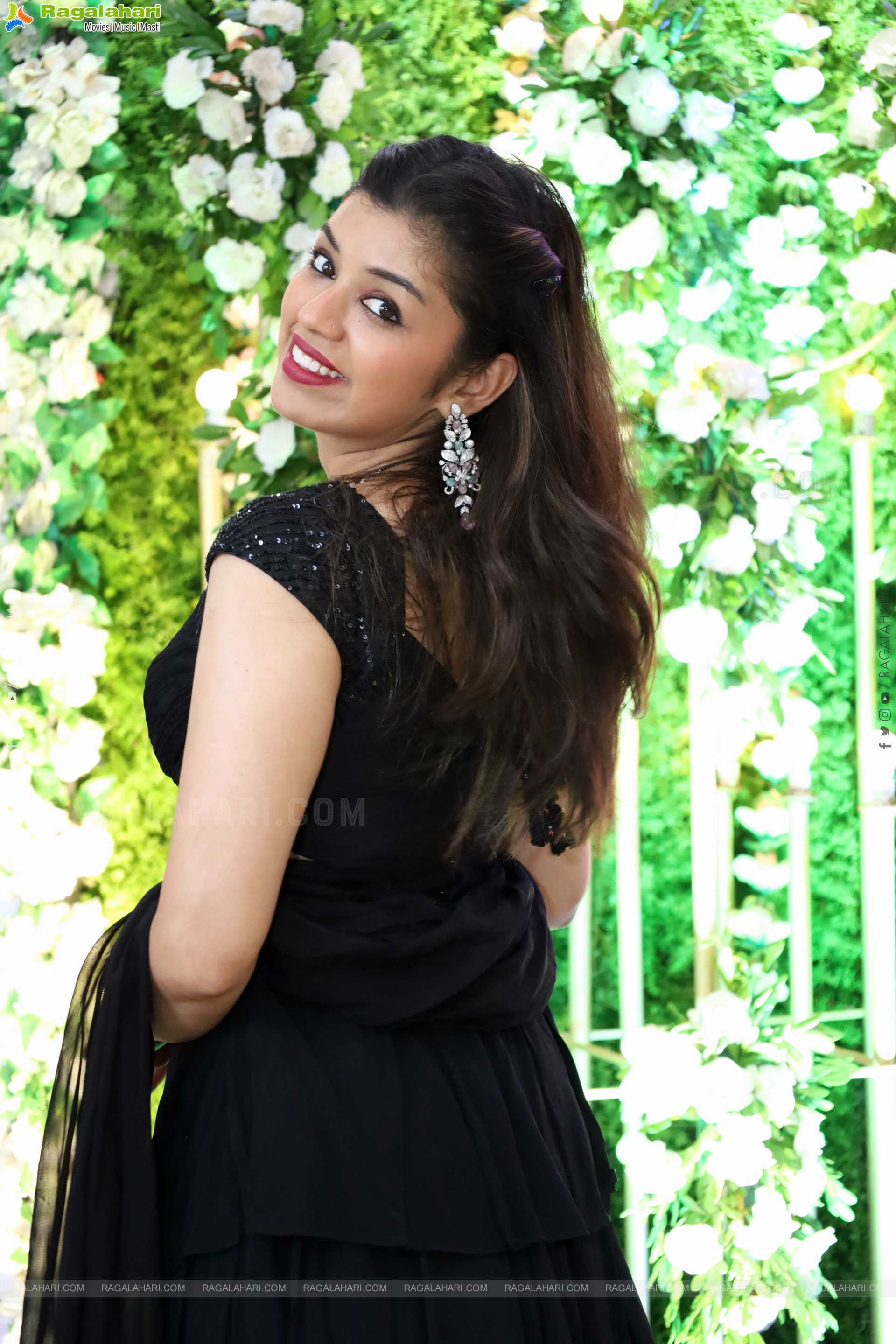 Shruthi Sharma Latest Stills, HD Gallery