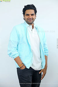 Sree Vishnu at Samajavaragamana Interview, HD Gallery