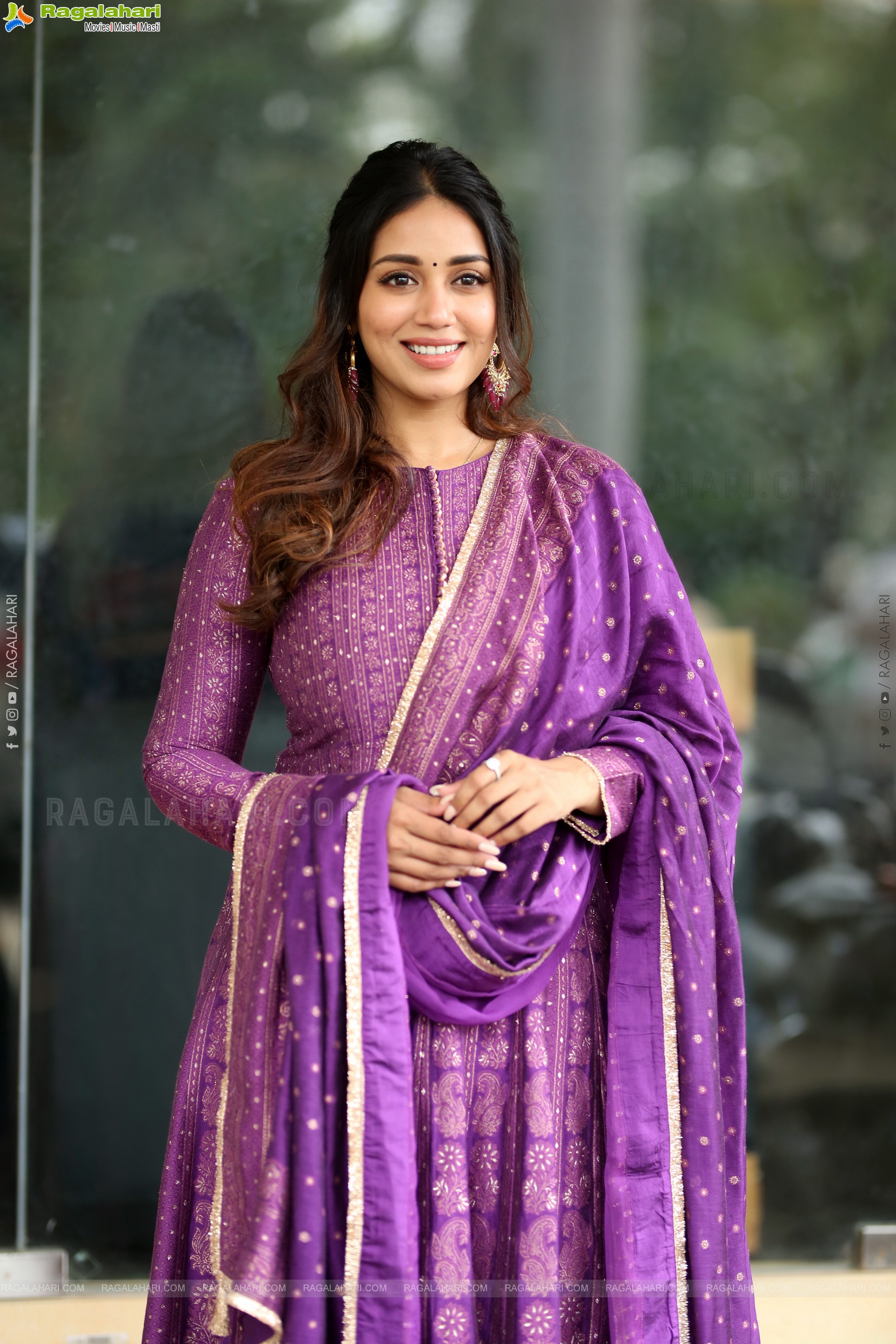 Nivetha Pethuraj at Paruvu Web Series Press Meet, HD Gallery