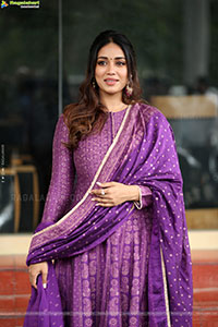 Nivetha Pethuraj at Paruvu Web Series Press Meet, HD Gallery