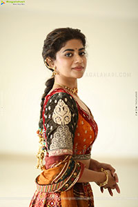 Abhignya Vuthaluru at Viraatapalem Trailer Launch Event 