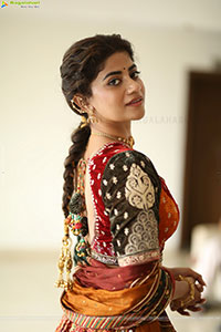 Abhignya Vuthaluru at Viraatapalem Trailer Launch Event 