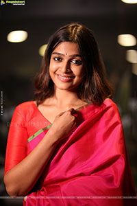 Ananthika Sanilkumar at 8 Vasantalu Pre-release Event