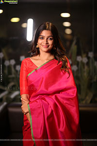 Ananthika Sanilkumar at 8 Vasantalu Pre-release Event