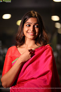 Ananthika Sanilkumar at 8 Vasantalu Pre-release Event