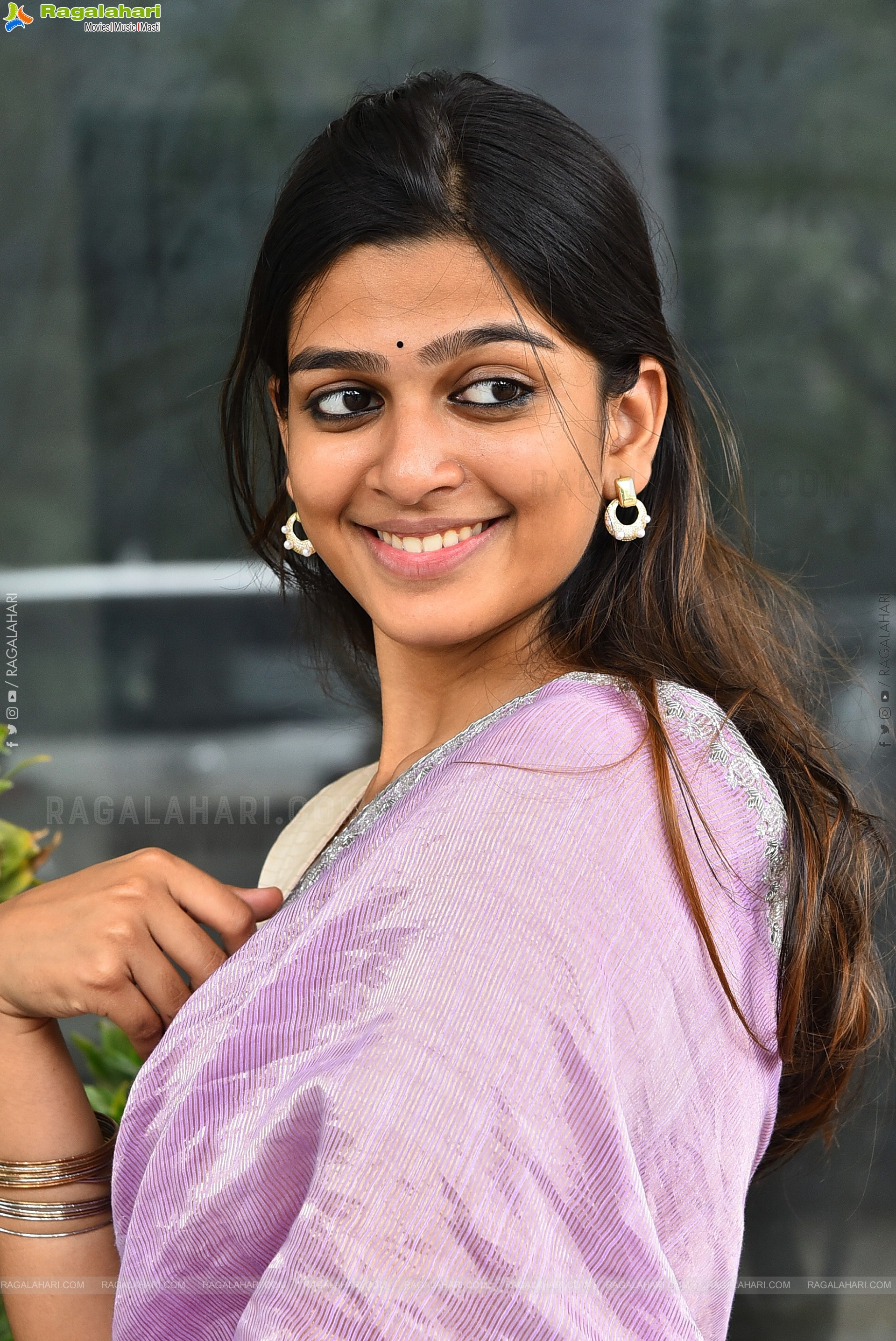 Ananthika Sanilkumar at 8 Vasantalu Success Meet, HD Gallery