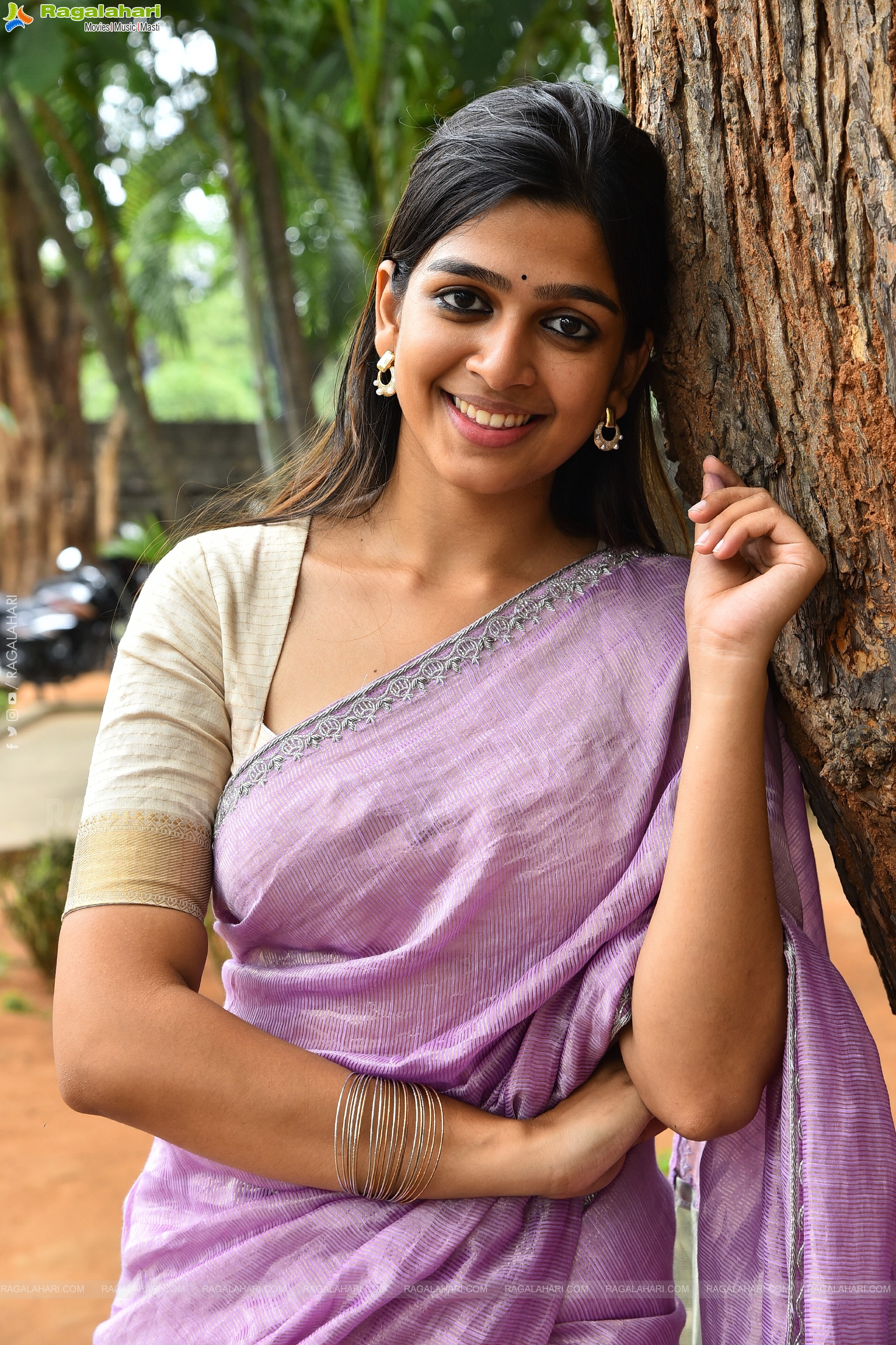 Ananthika Sanilkumar at 8 Vasantalu Success Meet, HD Gallery