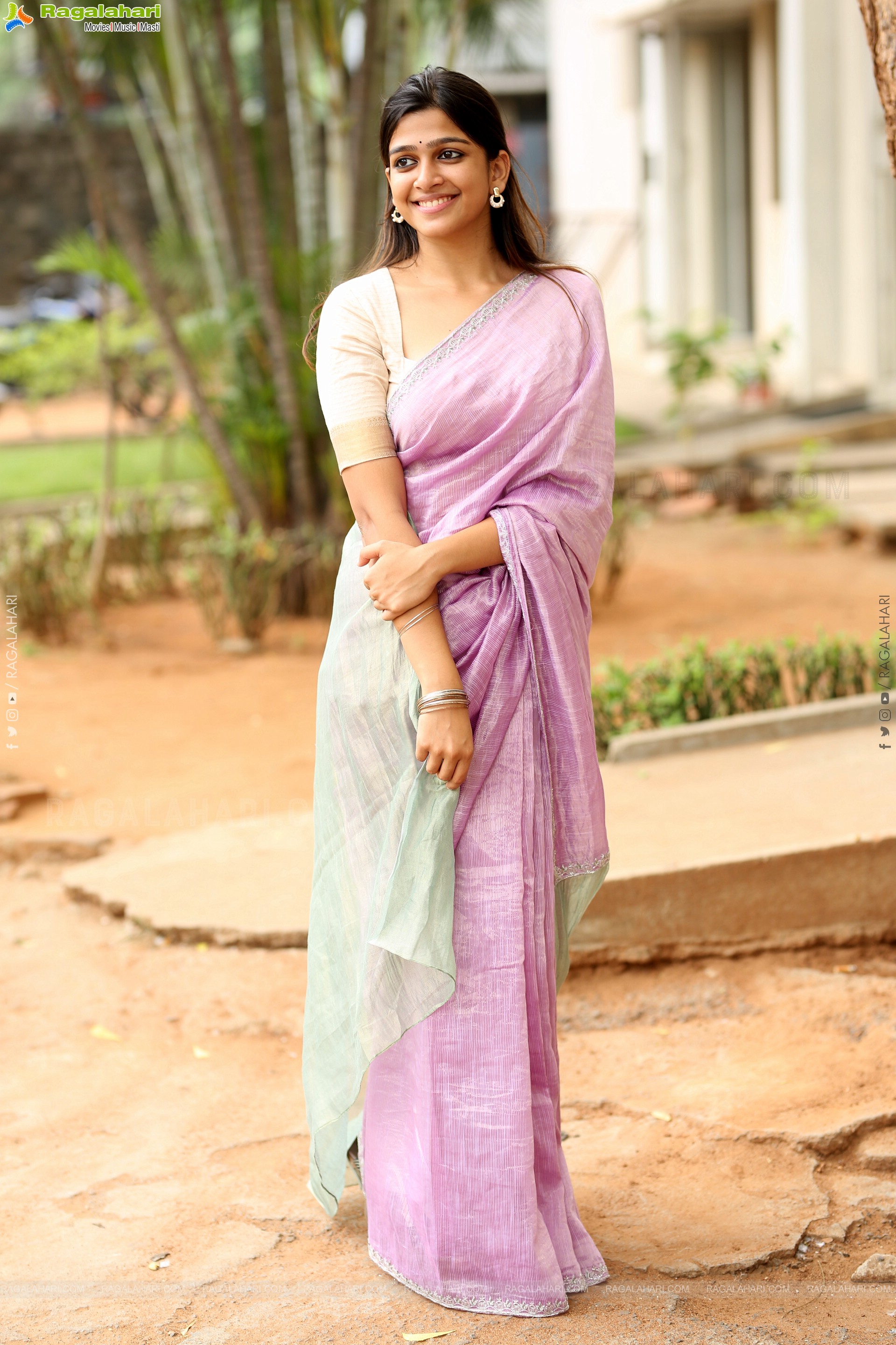 Ananthika Sanilkumar at 8 Vasantalu Success Meet, HD Gallery