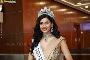 Andleeb Zaidi at Hi Life Exhibition Launch Event, HD Gallery