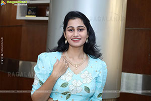 Bhavishya Latest Stills, HD Photo Gallery