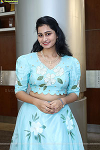 Bhavishya Latest Stills, HD Photo Gallery