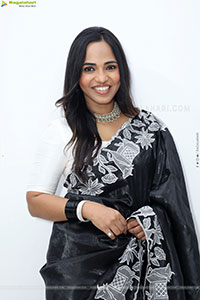 Bhavya Chandrika in Black Saree, HD Gallery