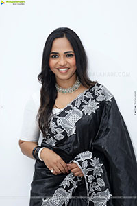 Bhavya Chandrika in Black Saree, HD Gallery