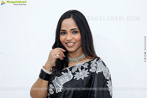 Bhavya Chandrika in Black Saree, HD Gallery
