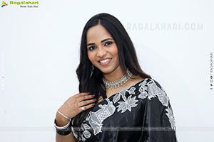 Bhavya Chandrika in Black Saree, HD Gallery