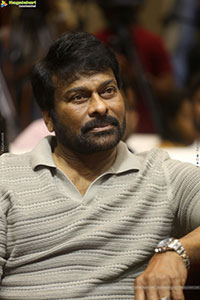 Chiranjeevi at Kuberaa Blockbuster Meet, HD Gallery