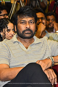 Chiranjeevi at Kuberaa Blockbuster Meet, HD Gallery